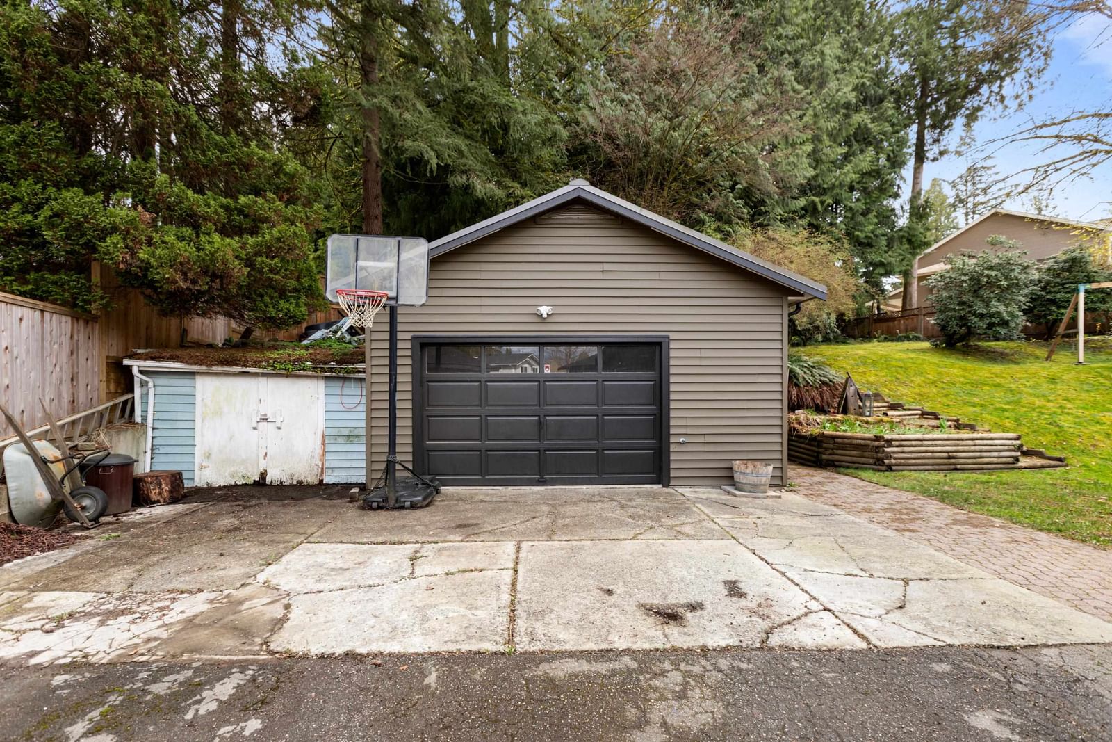 Listing Image 34