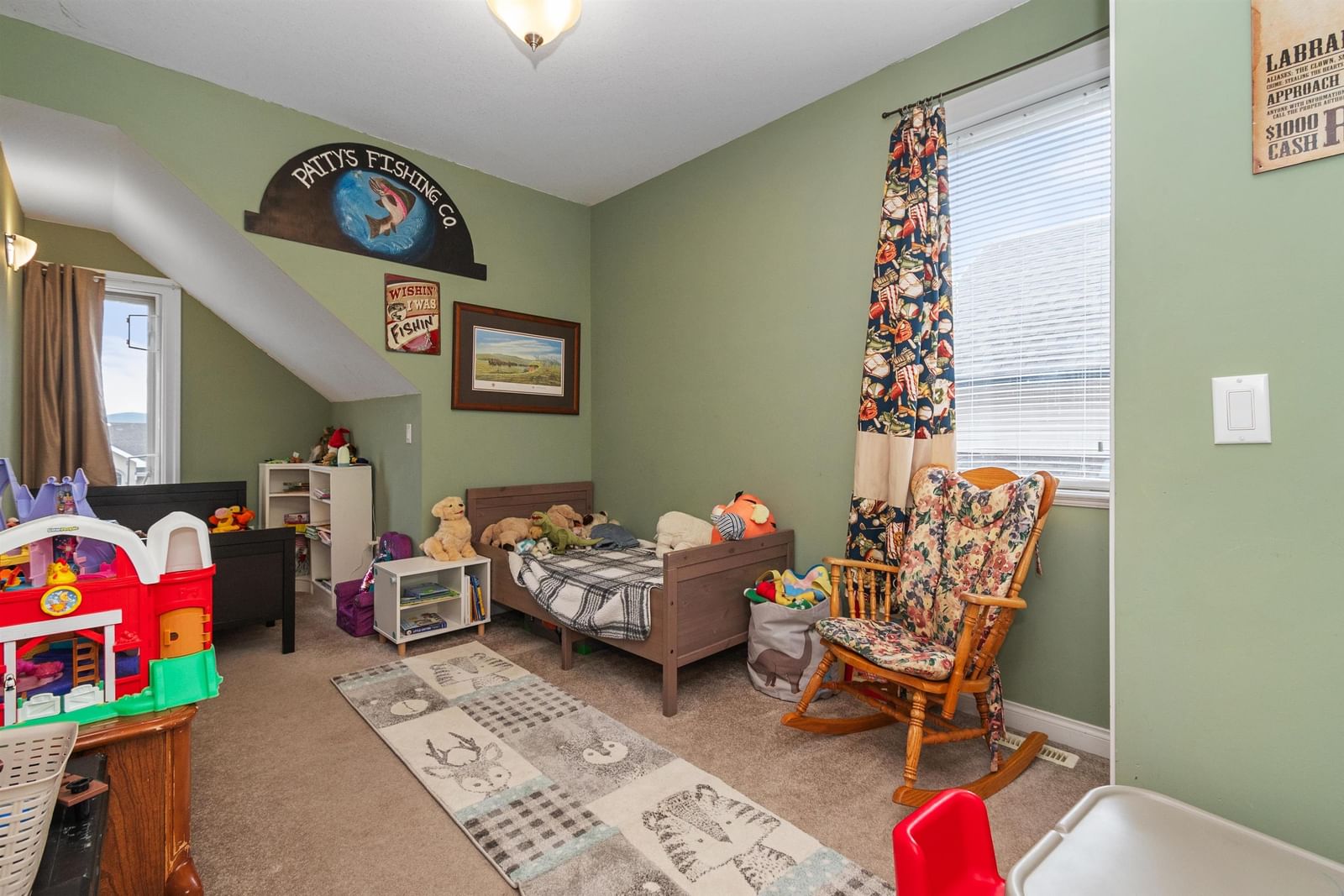 Listing Image 13
