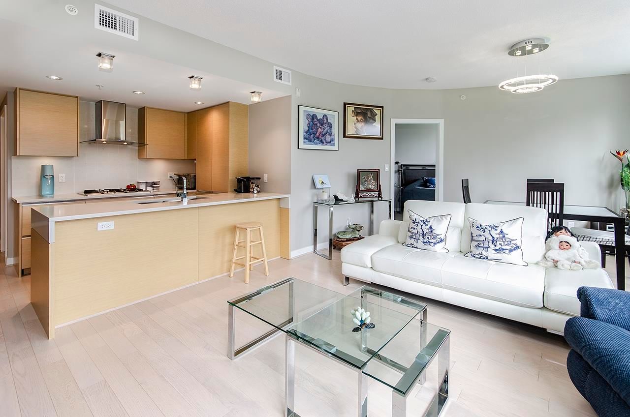 Listing Image 15