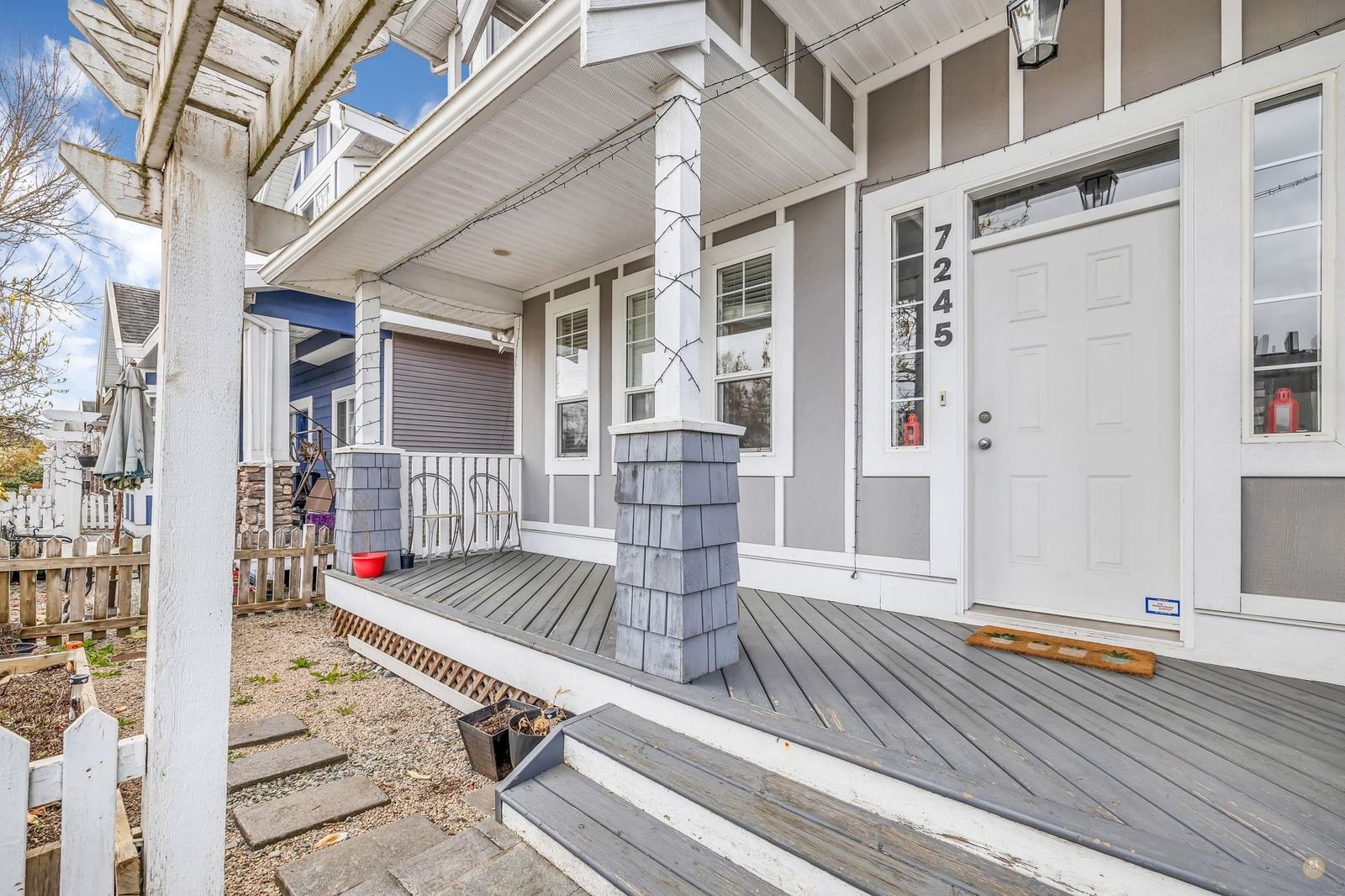 Listing Image 6