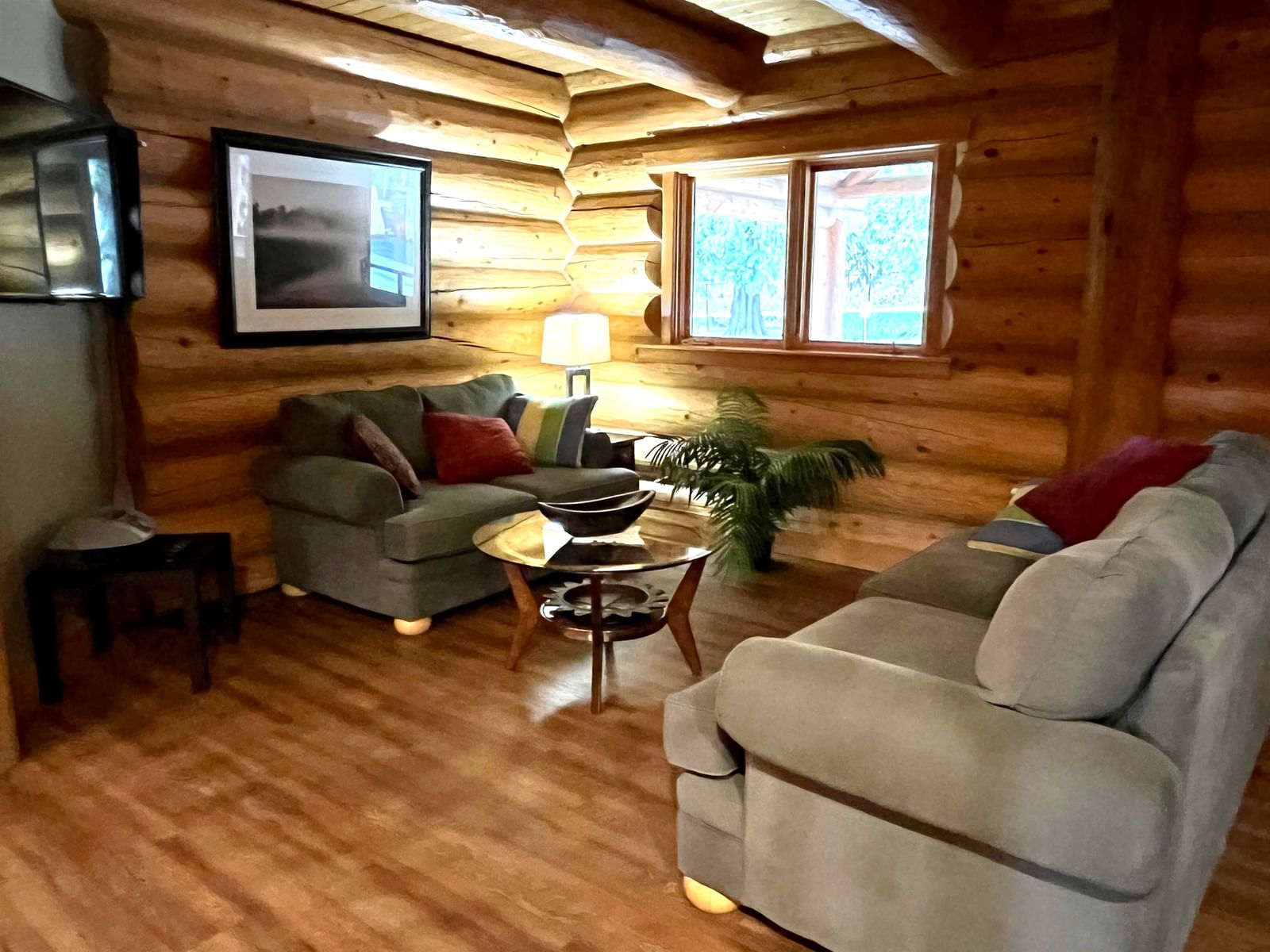 Listing Image 16