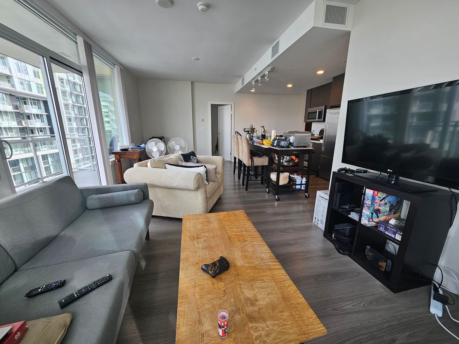 Listing Image 21
