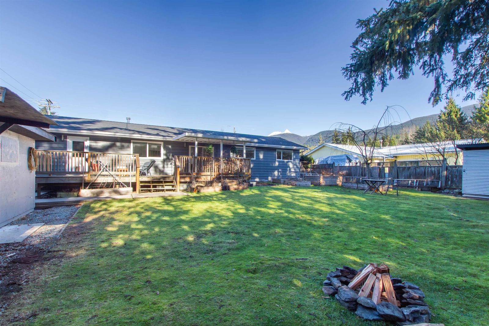 Listing Image 23