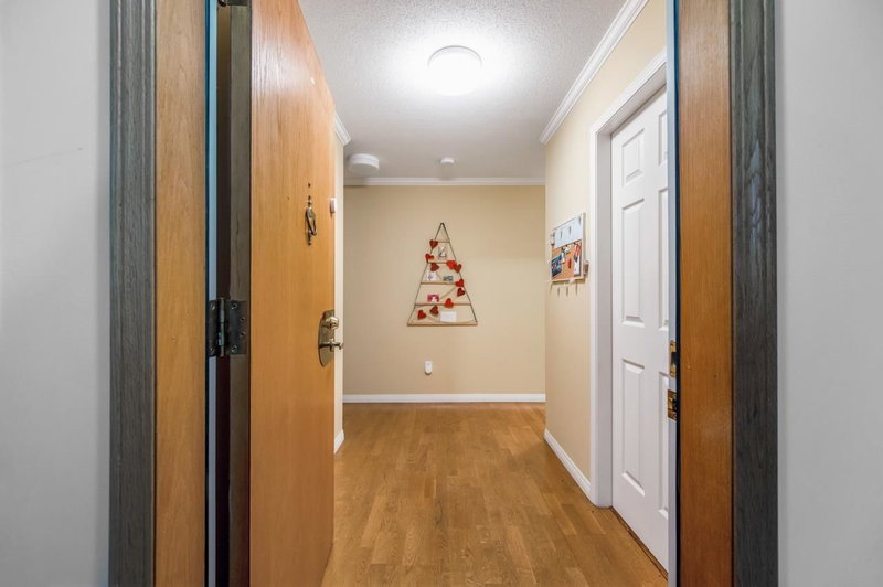 110 - 15300 17 Avenue, Surrey, V4A 8Y6 | Image 2