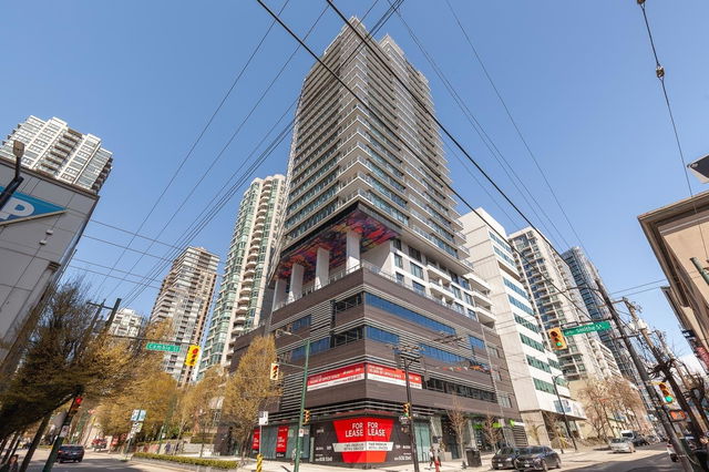 1601 - 885 Cambie Street