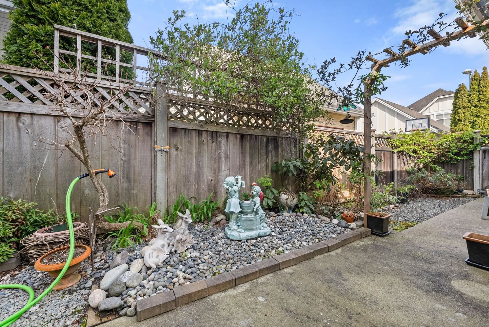 Listing Image 32