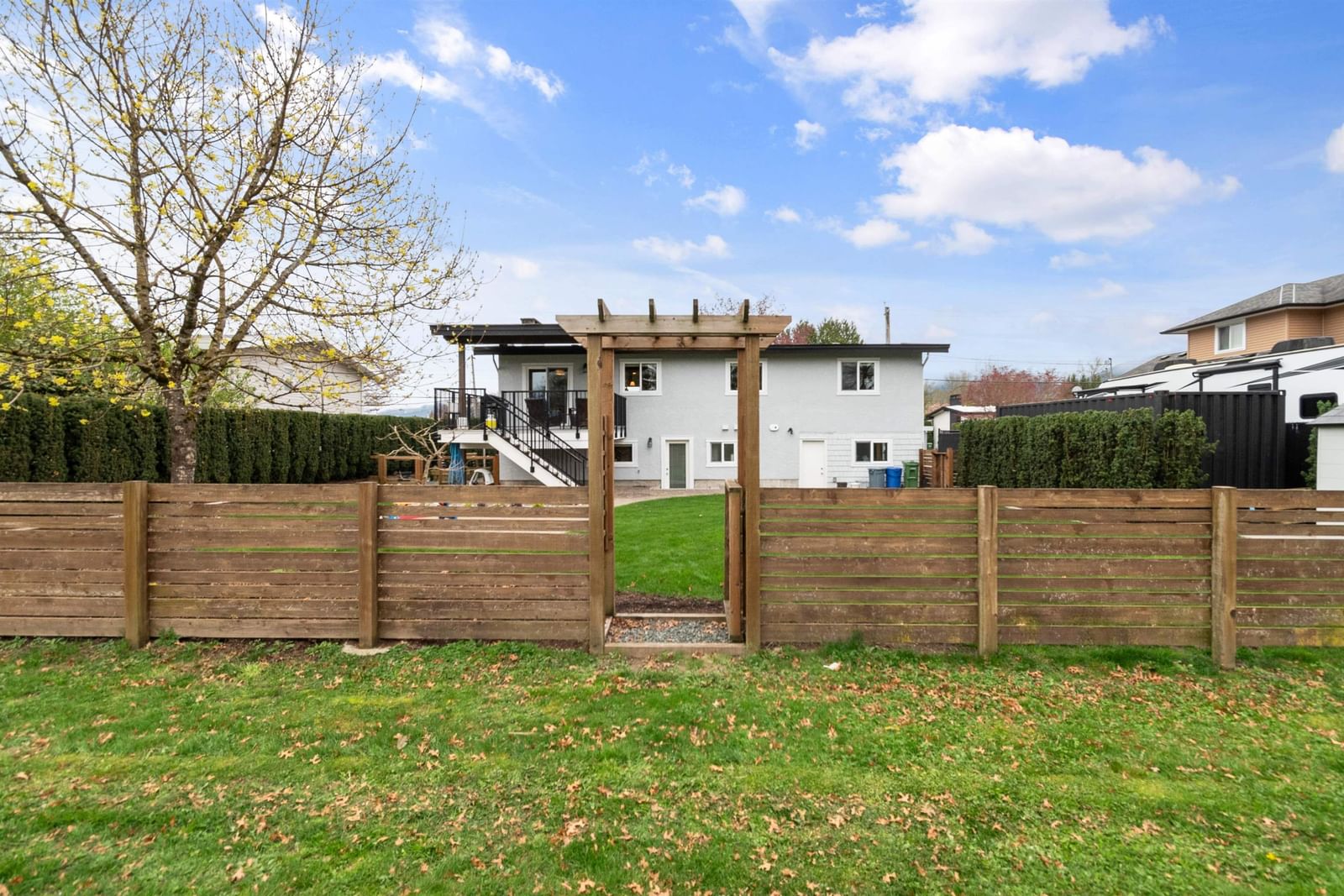 Listing Image 32