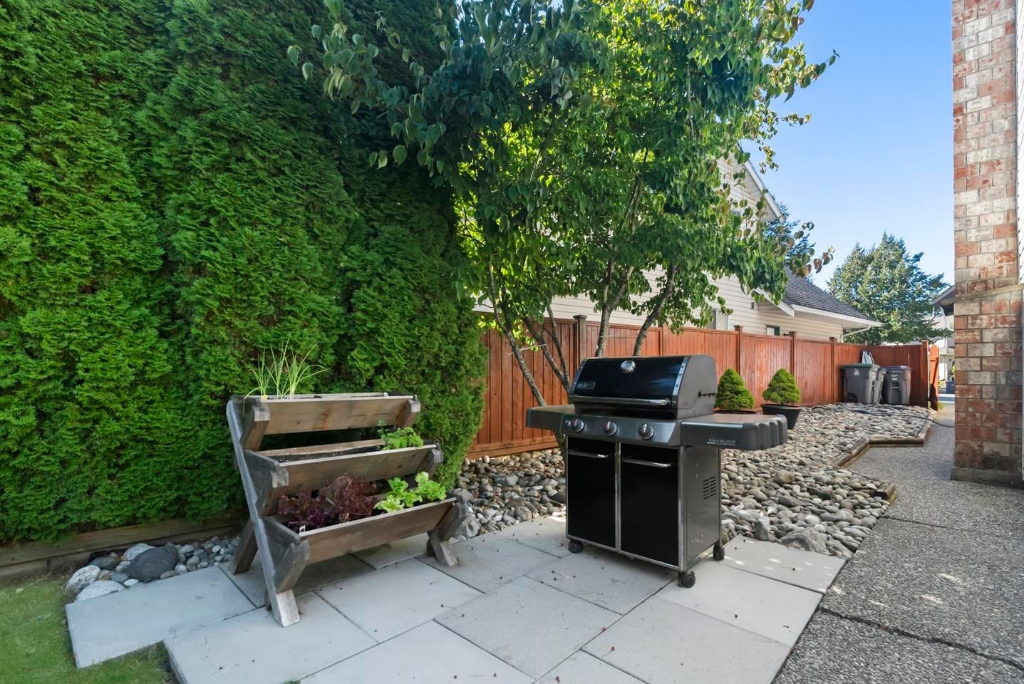 Listing Image 32