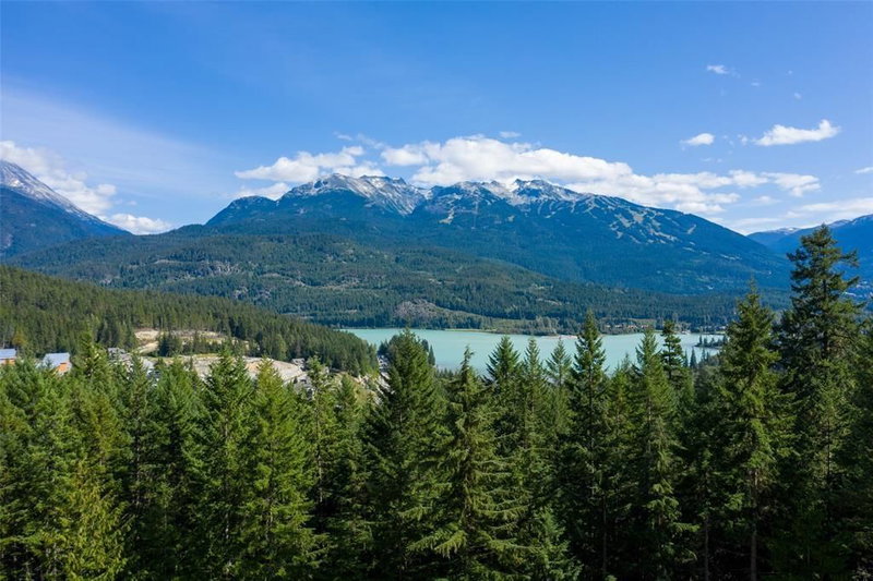 8566 Ashleigh Mcivor Drive, Whistler, V8E 1L9 | Image 2