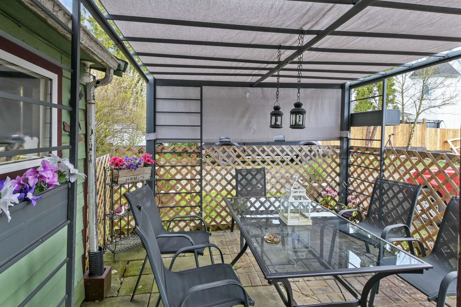 Listing Image 11