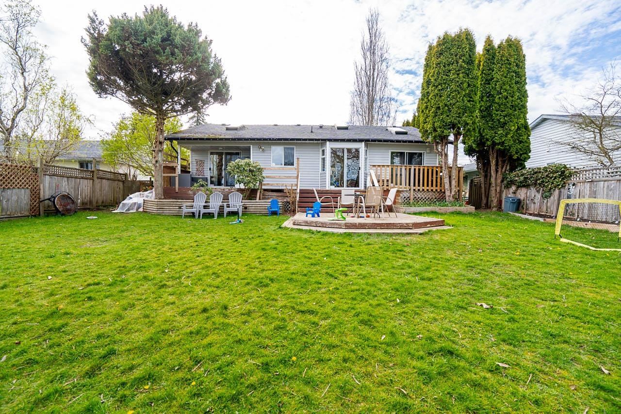 Listing Image 10