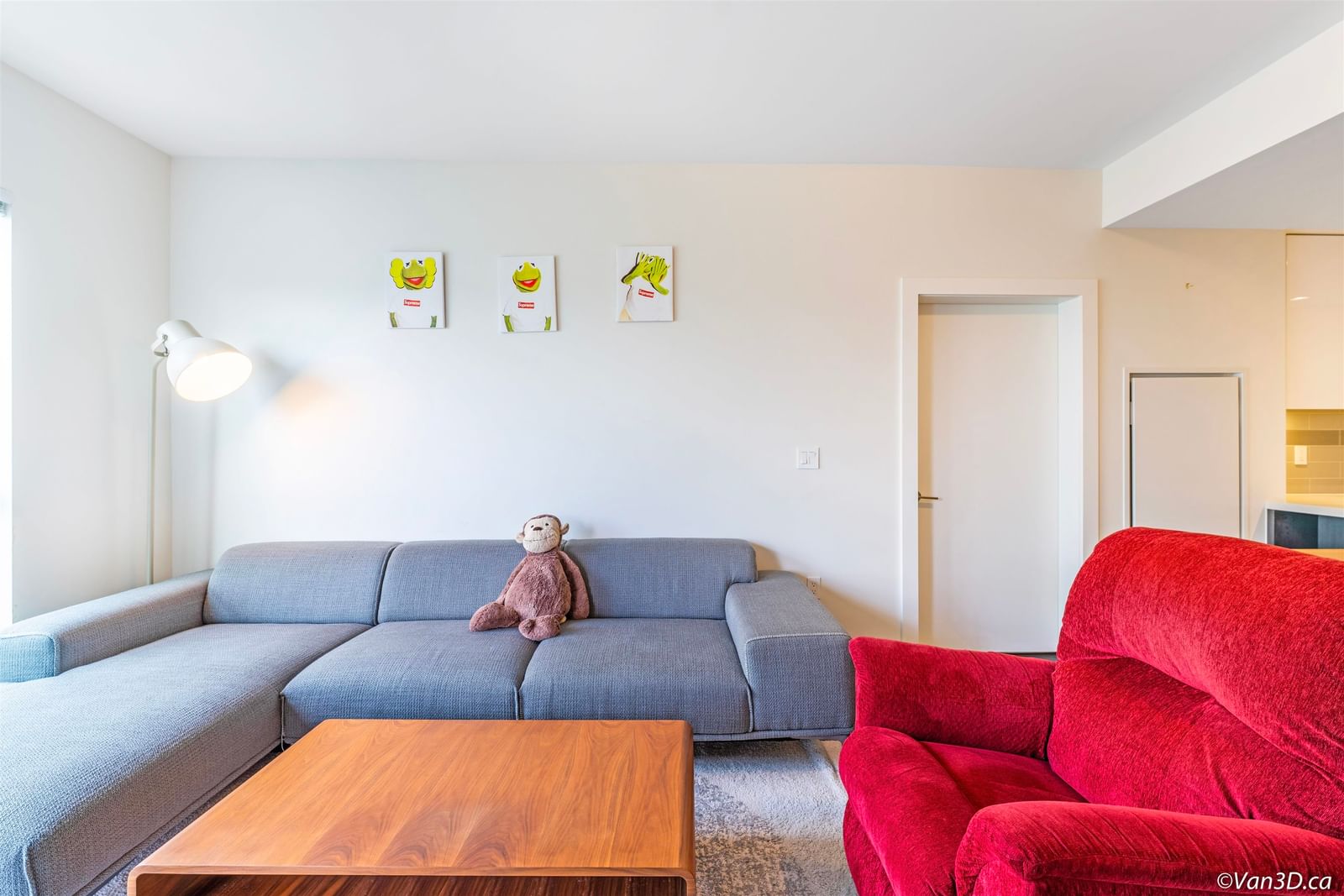 Listing Image 12