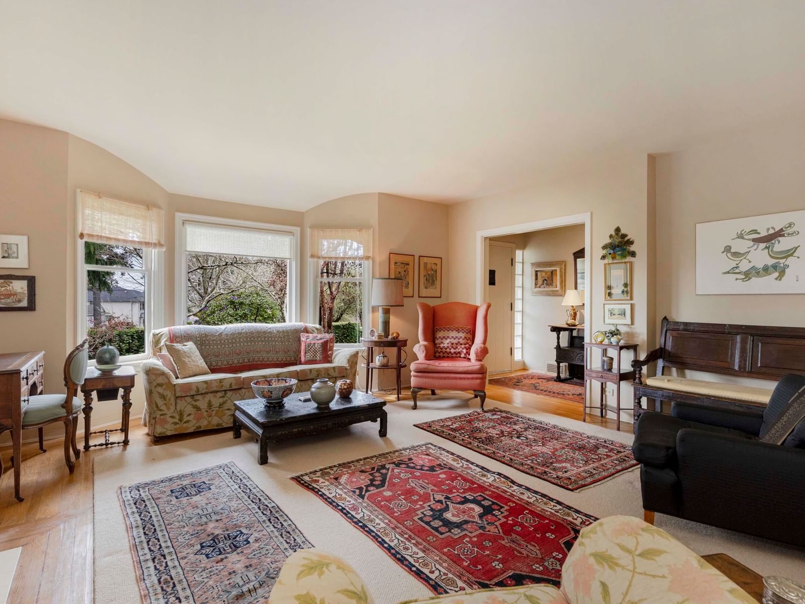 Listing Image 5