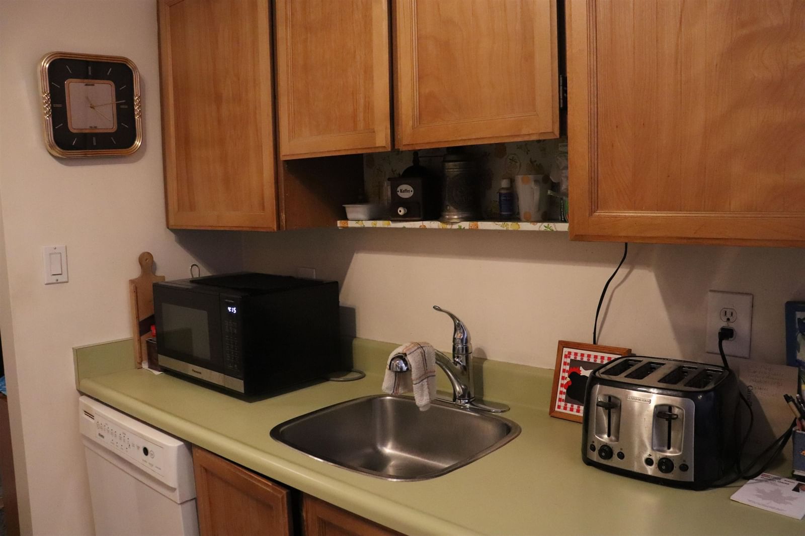 Listing Image 10
