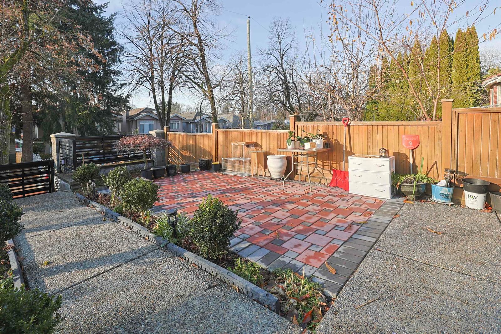 Listing Image 23