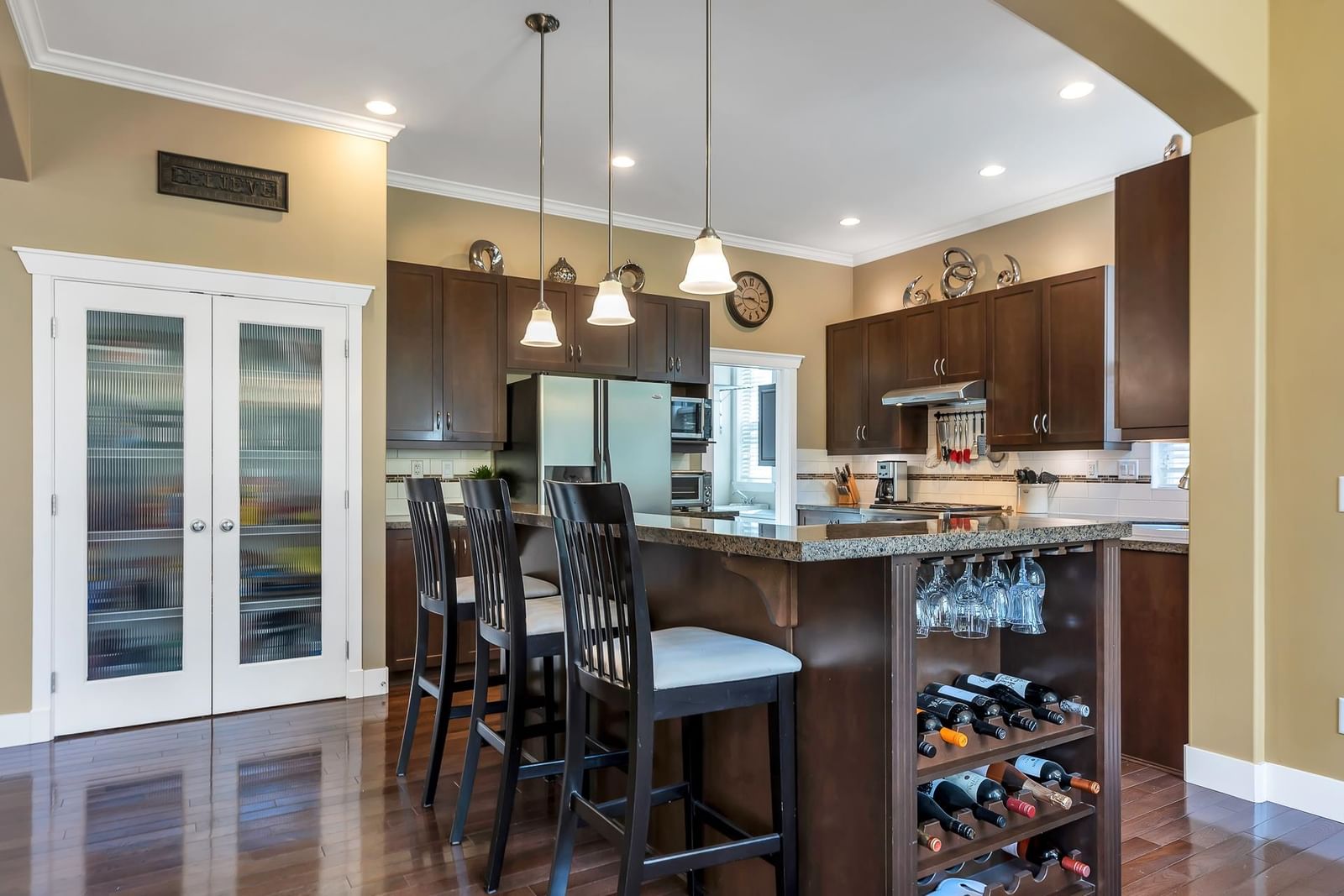 Listing Image 18