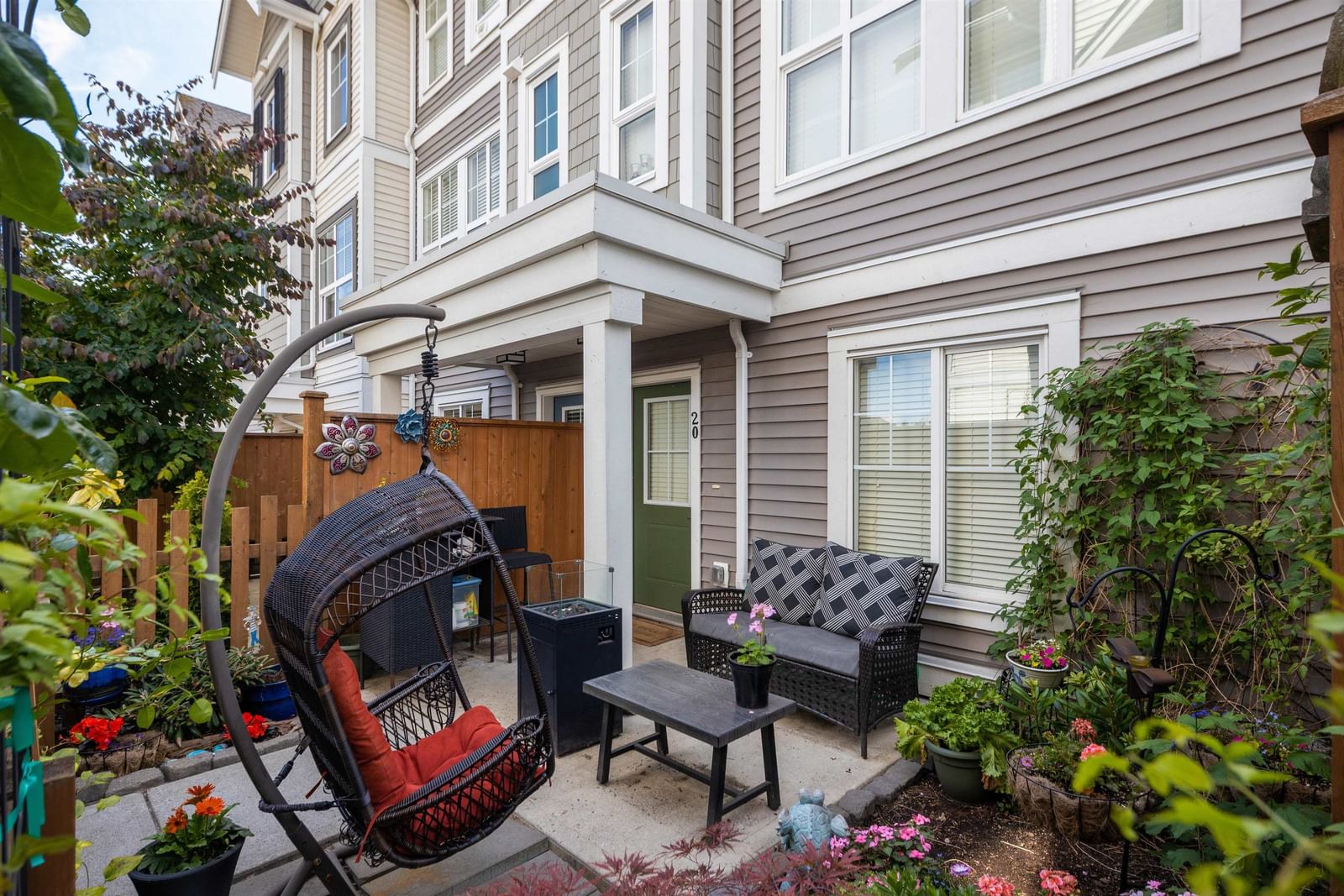 Listing Image 18