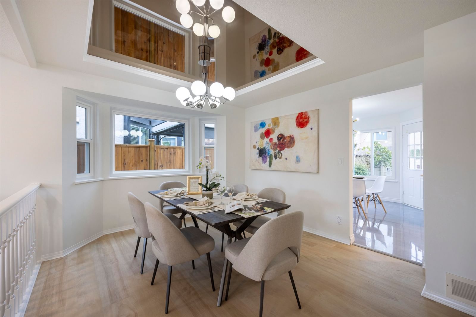 Listing Image 9