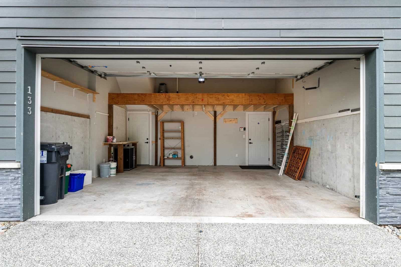 Listing Image 26