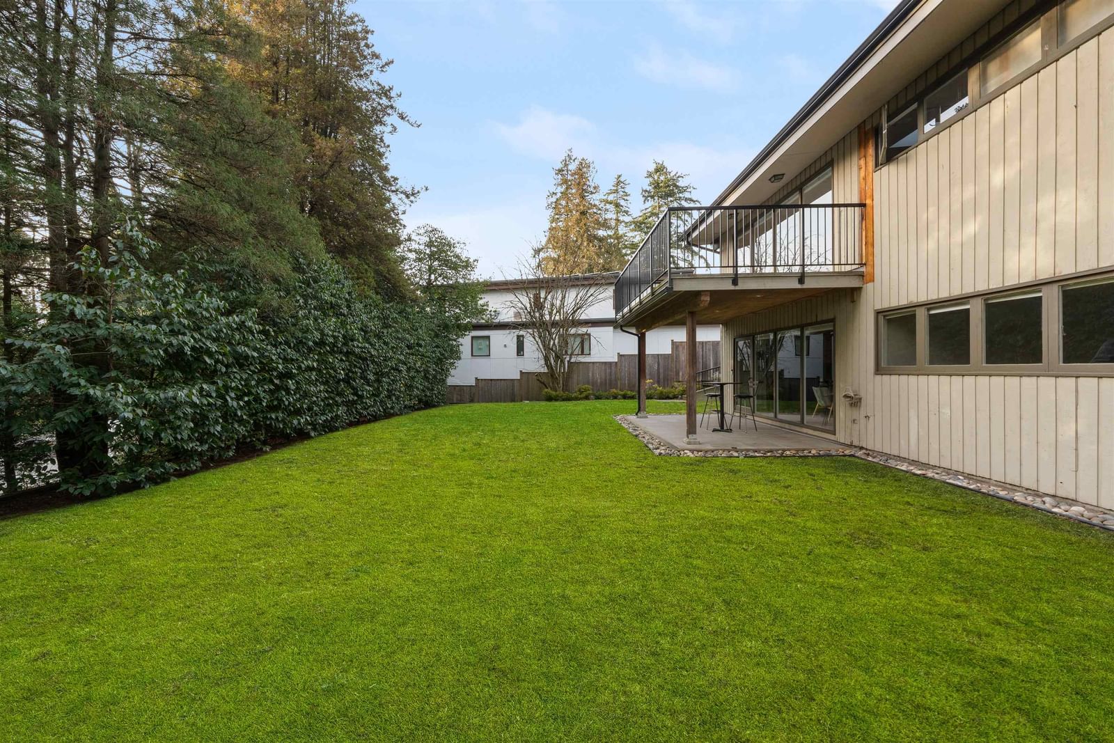 Listing Image 37