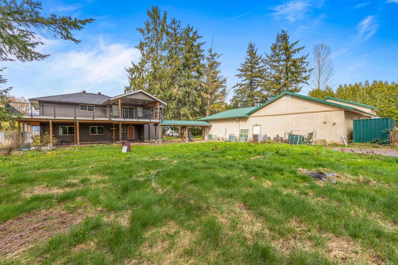 Listing Image 11