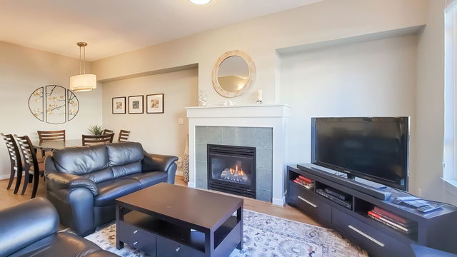 3278 Clermont Mews