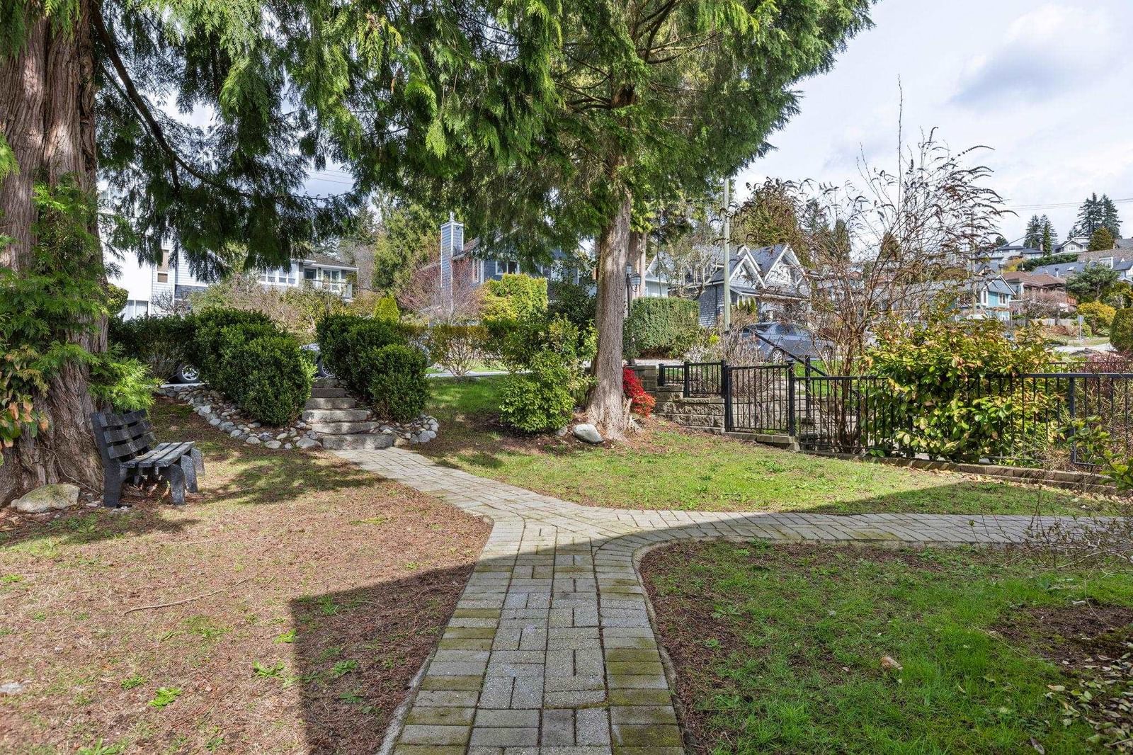 Listing Image 37