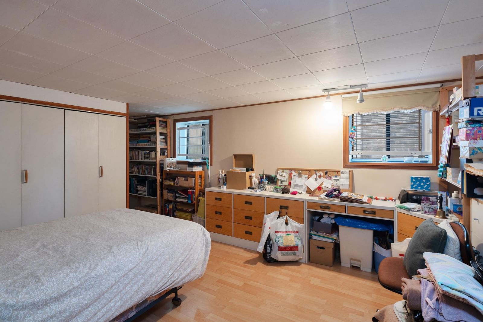 Listing Image 14