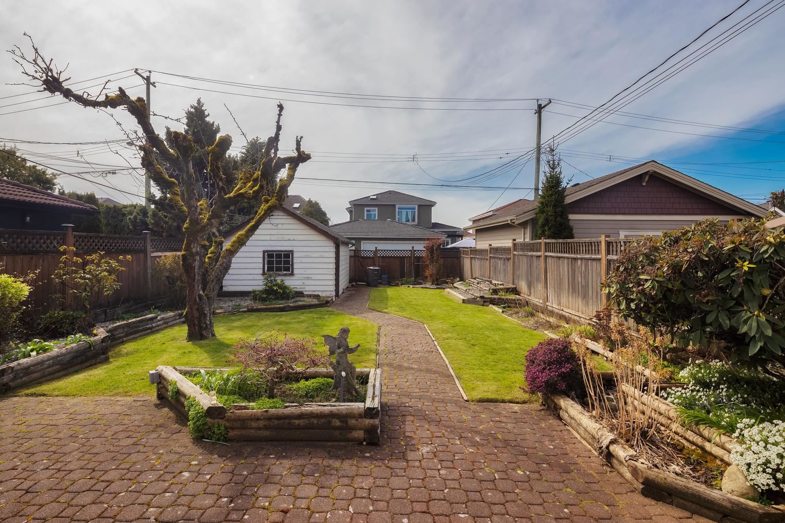 Listing Image 20