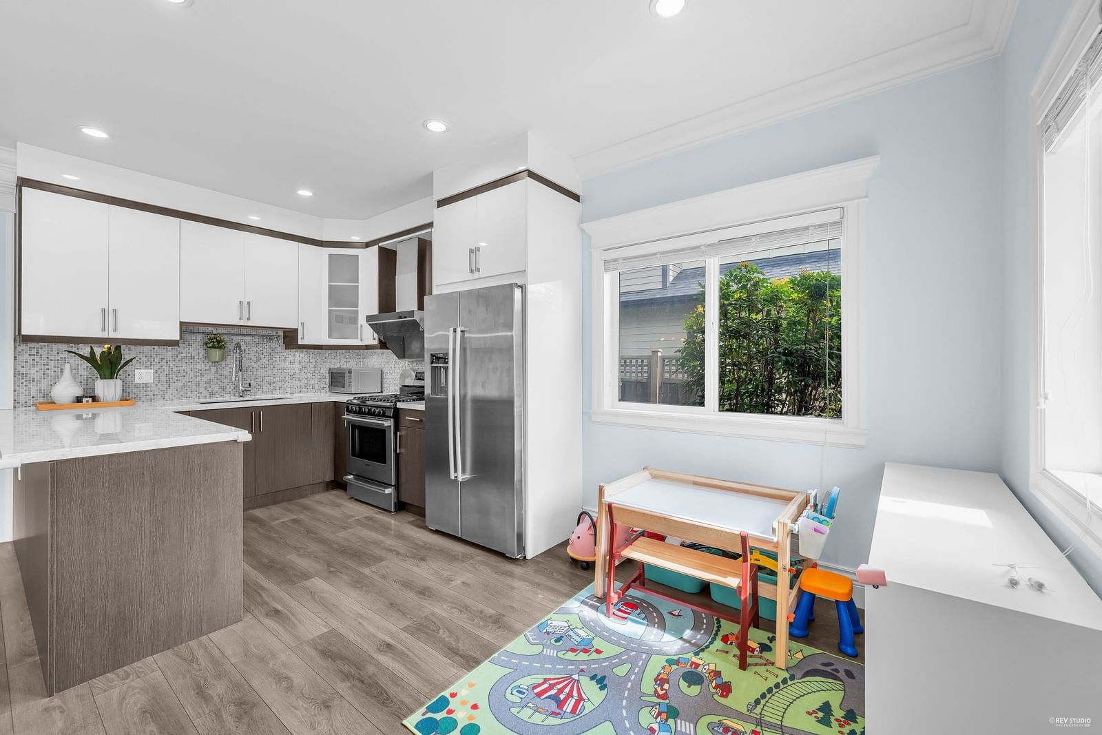 Listing Image 15