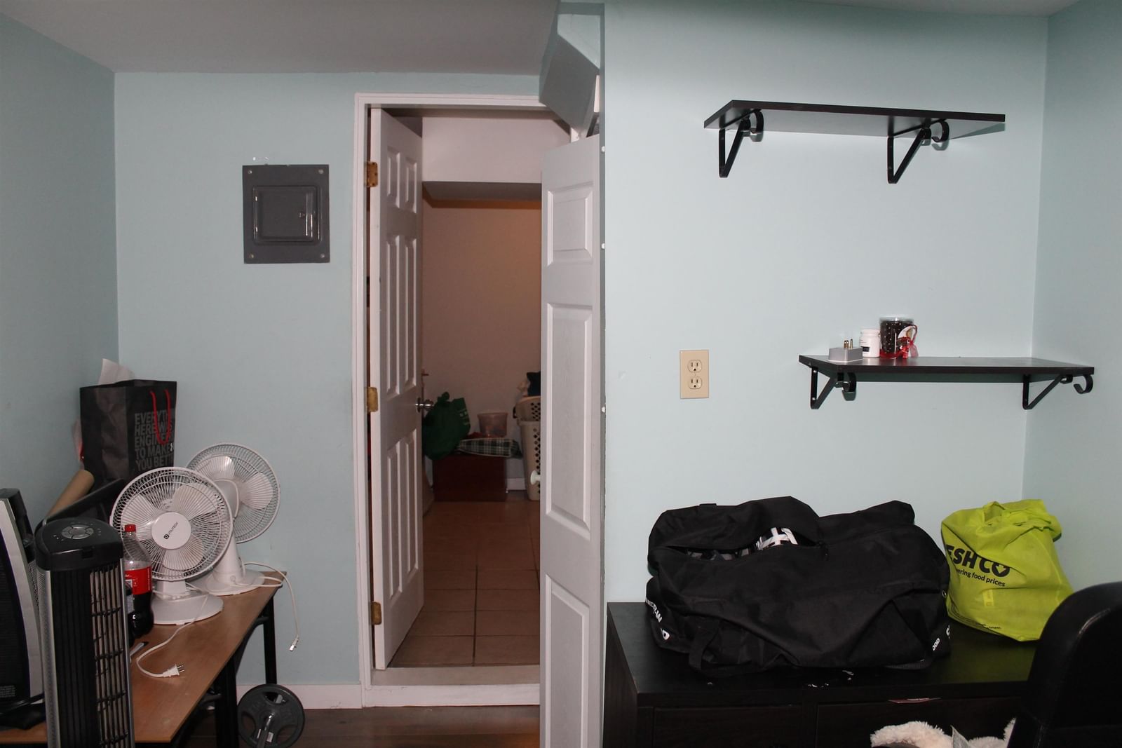 Listing Image 17