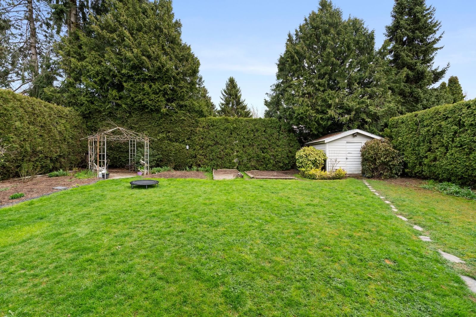 Listing Image 32