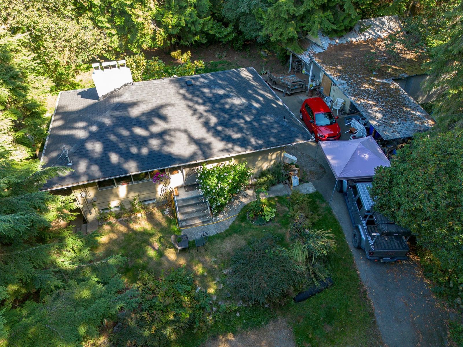 Listing Image 6