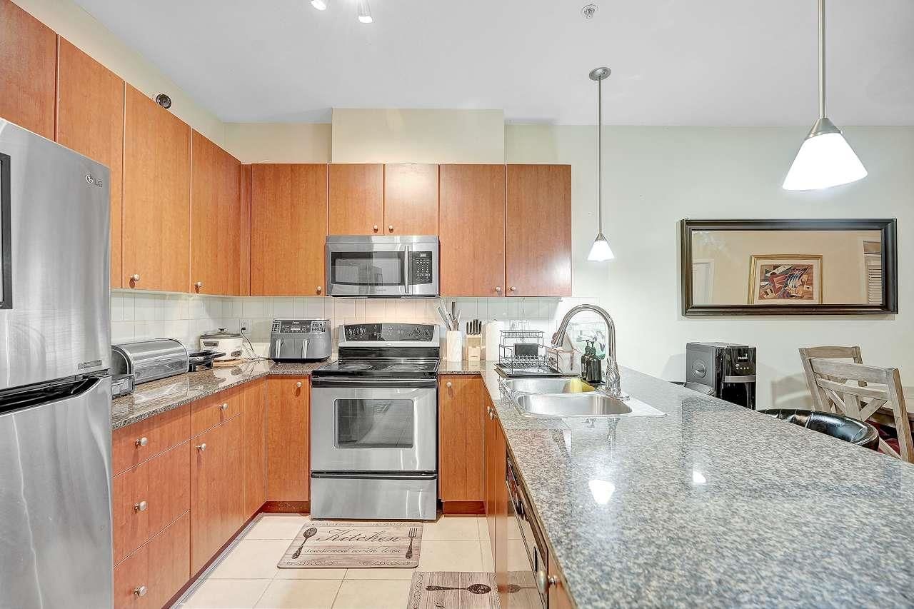Listing Image 13