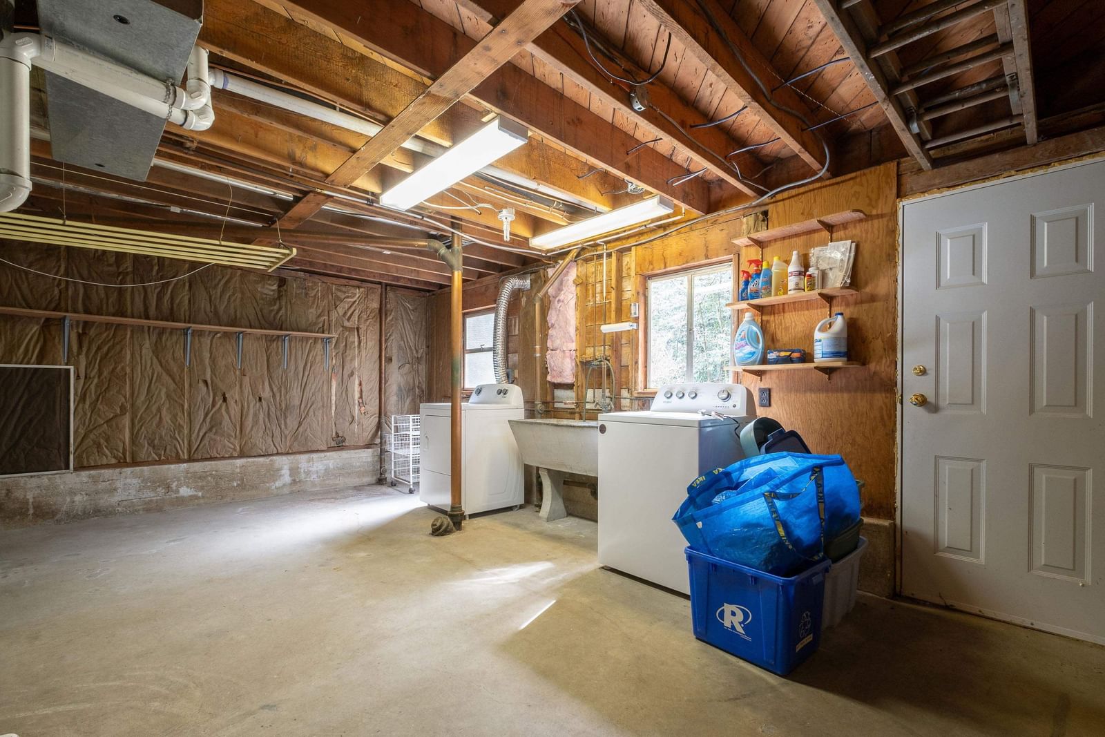Listing Image 33
