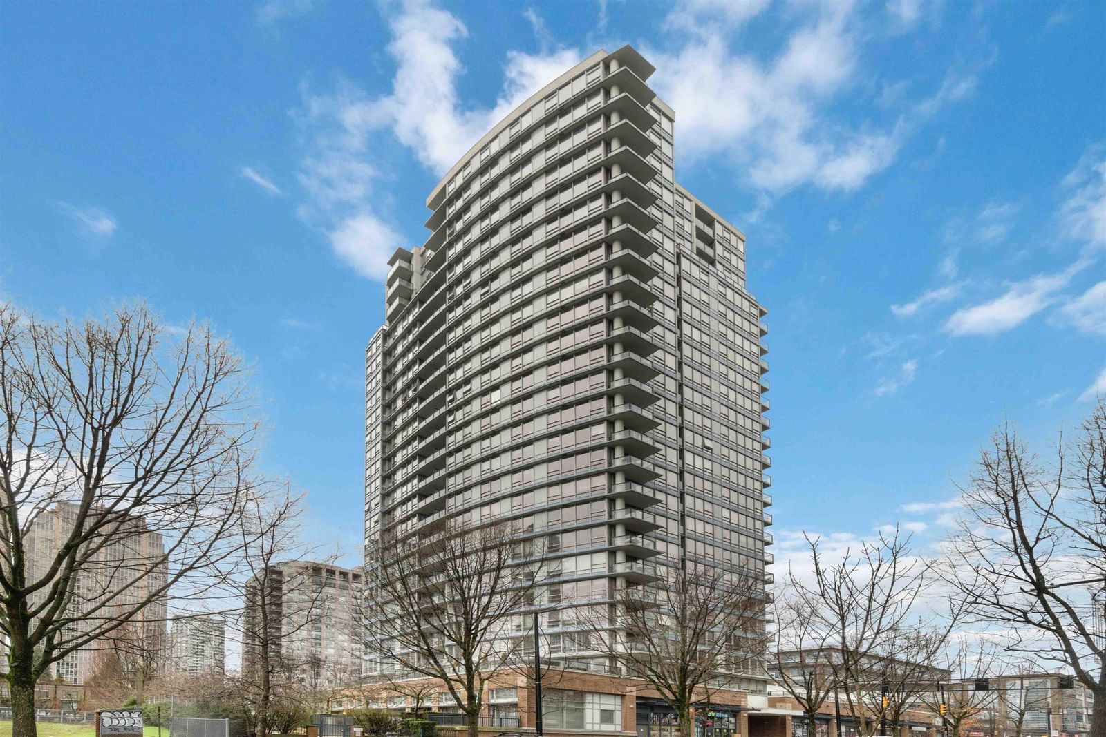 Listing Image 5