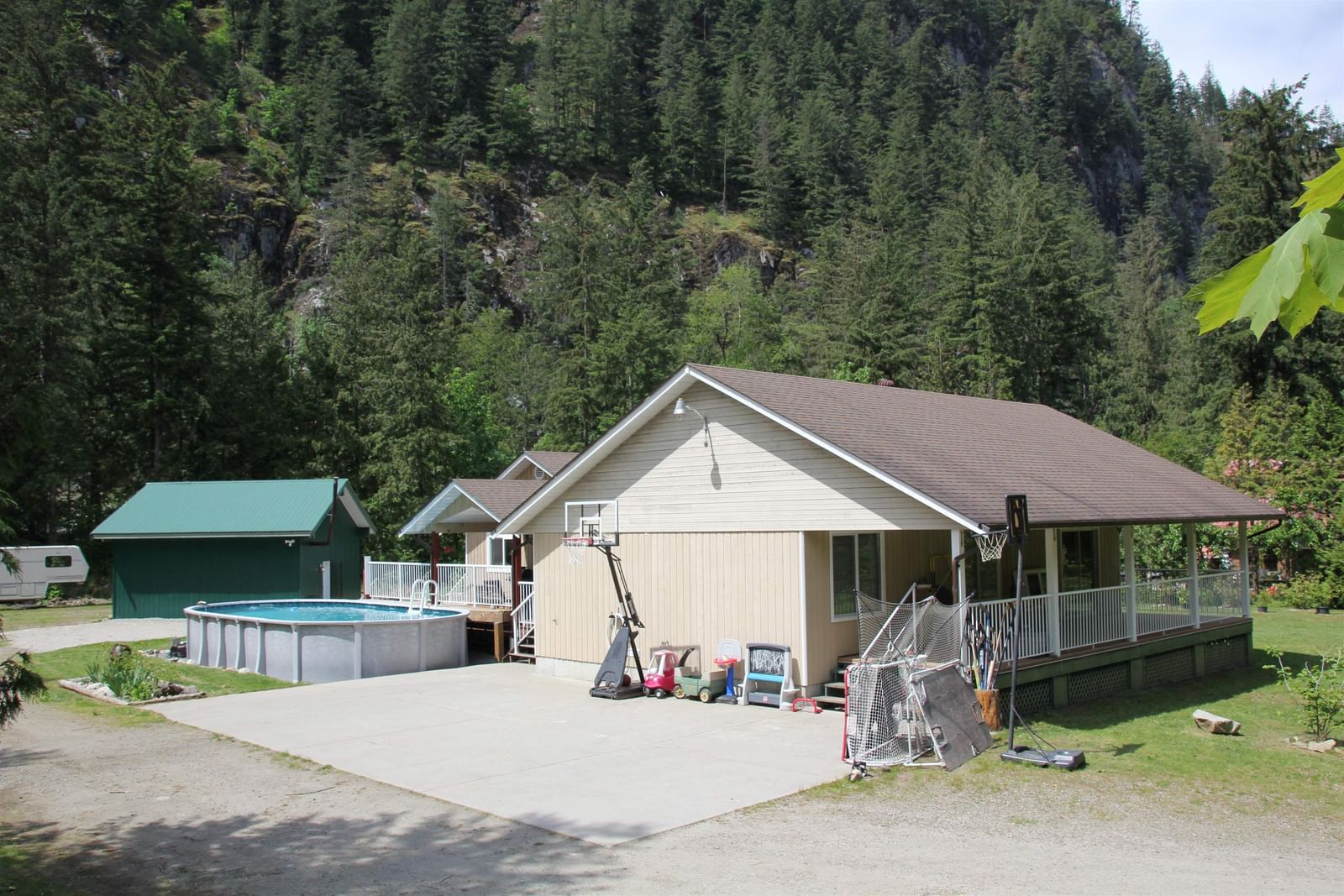 Listing Image 3