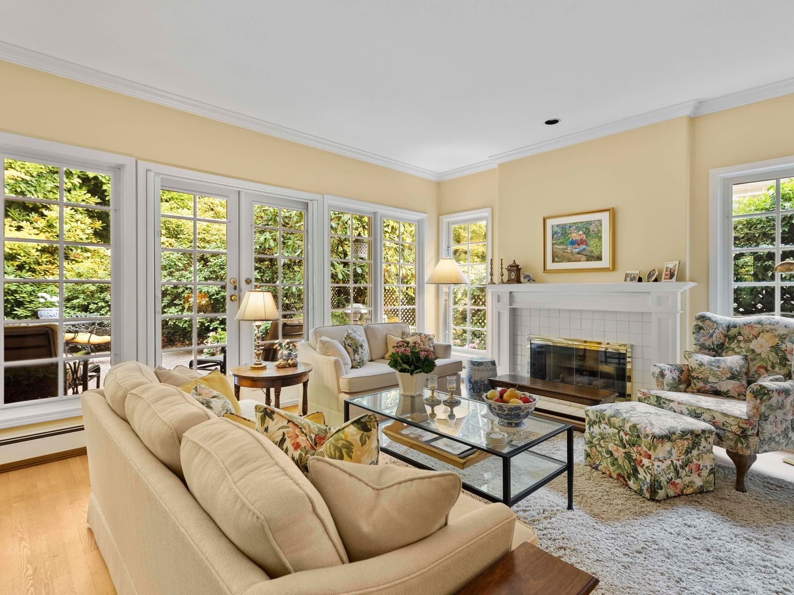 Listing Image 5