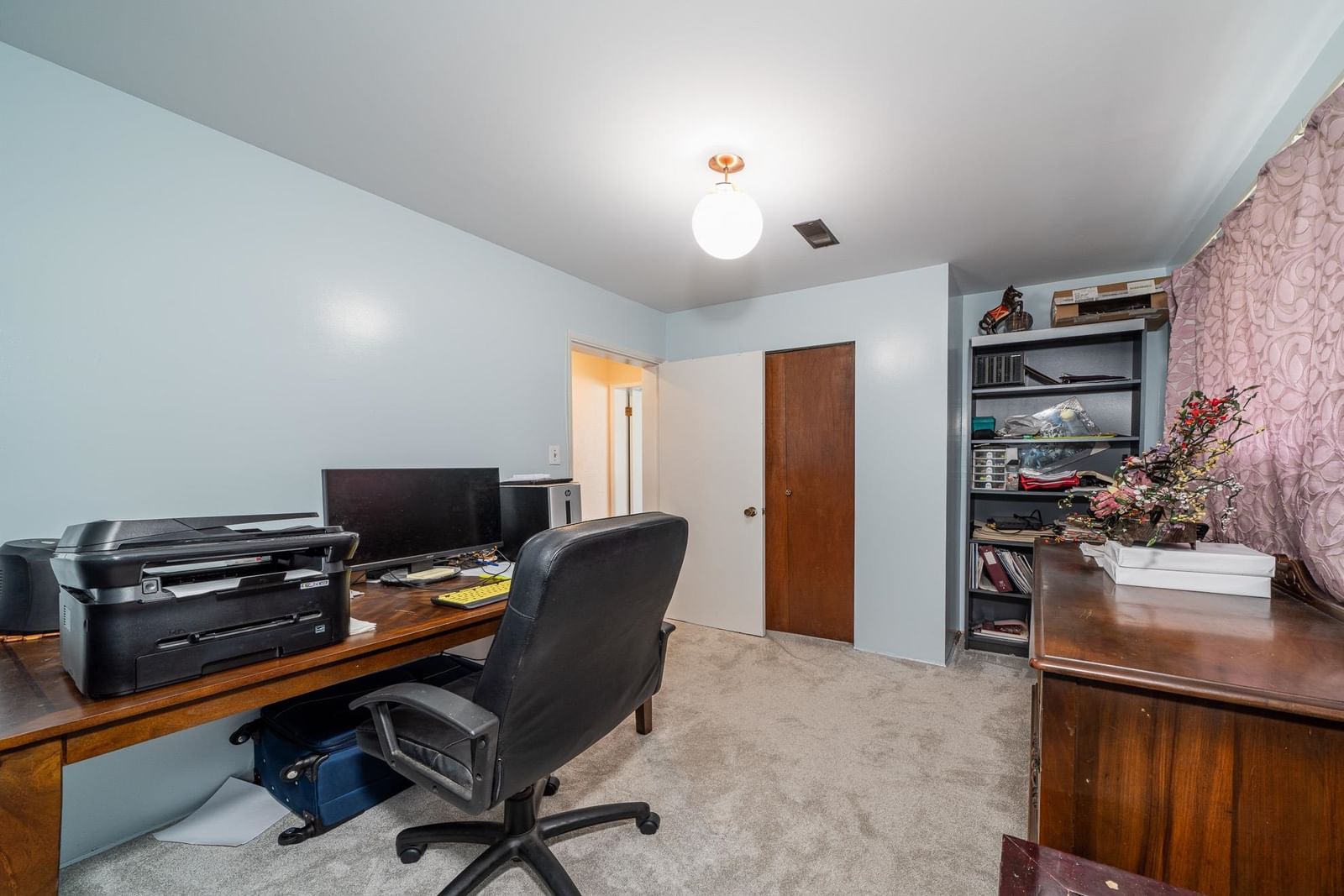 Listing Image 25