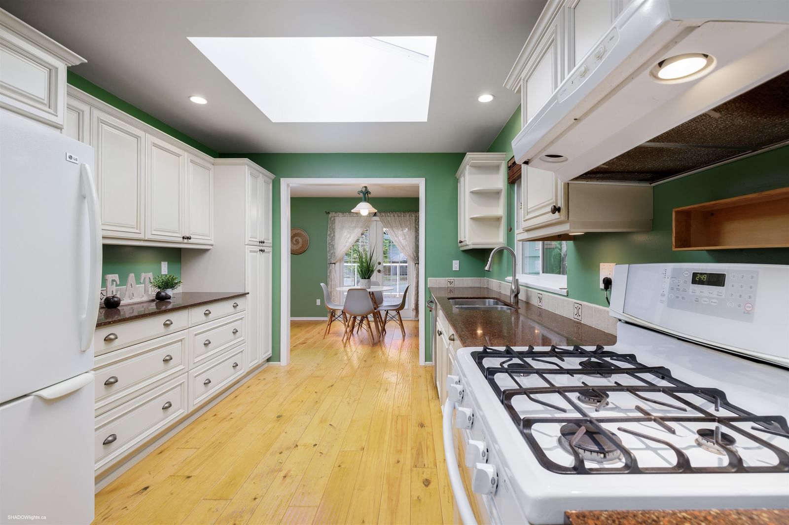 Listing Image 15