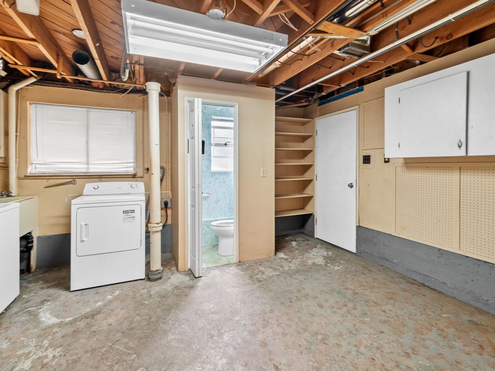 Listing Image 35