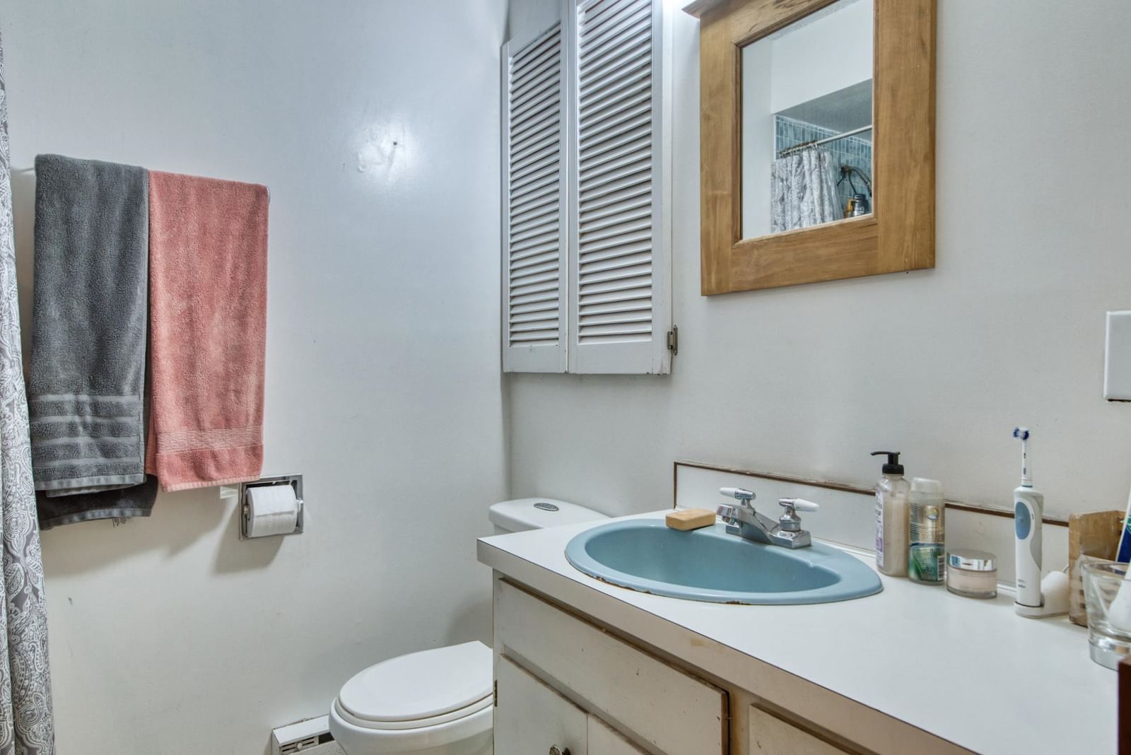 Listing Image 9