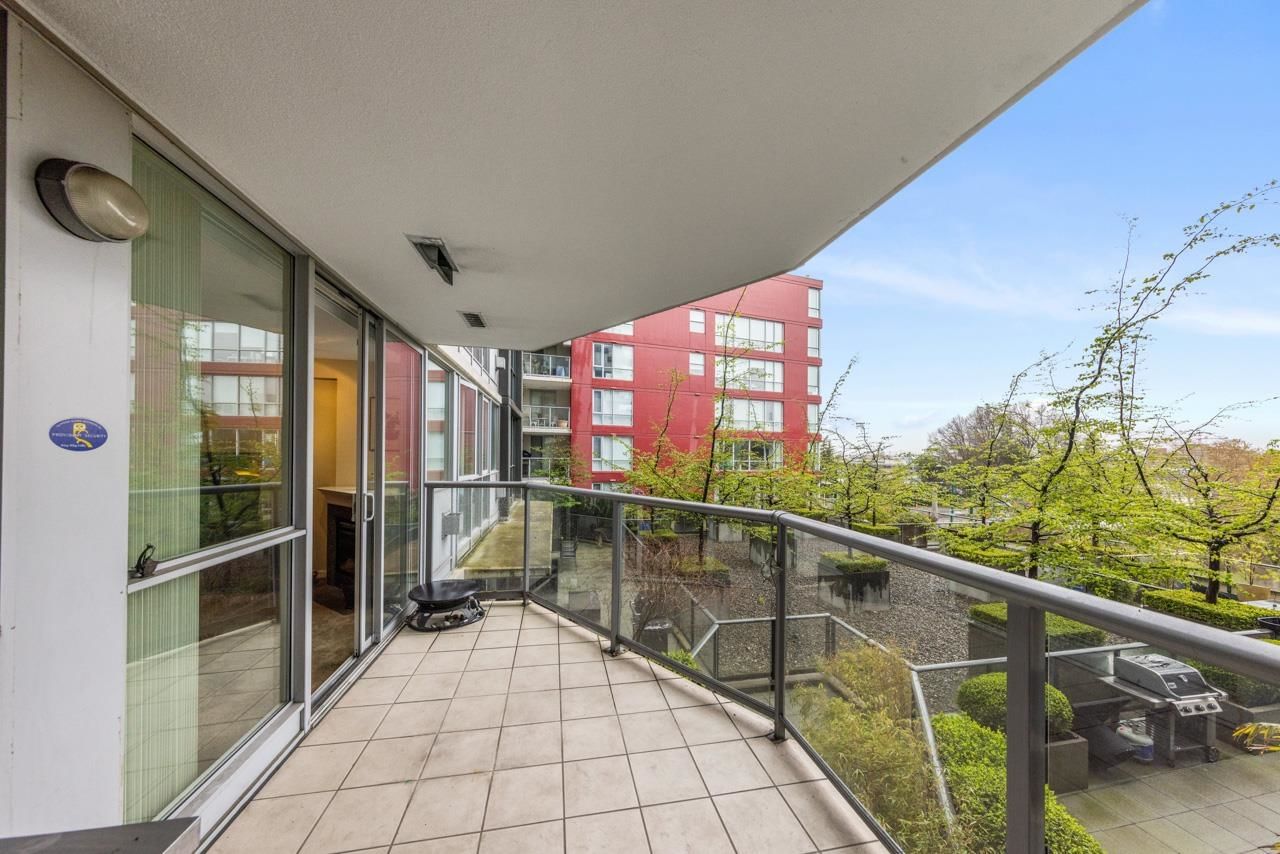 Listing Image 22