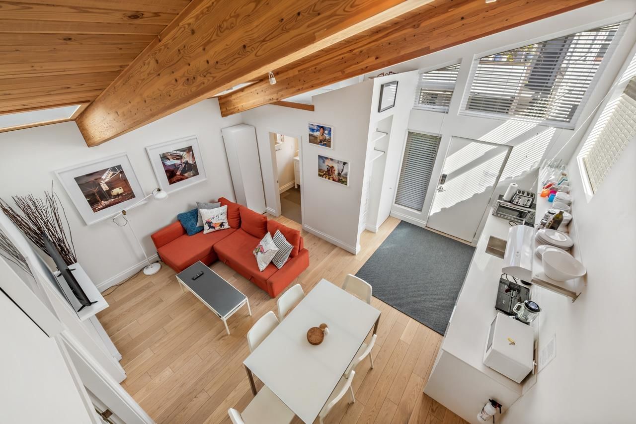 Listing Image 13