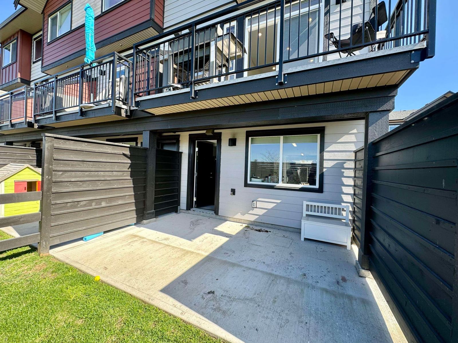 Listing Image 23