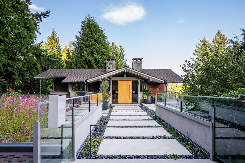 Image of home for listing MLS® R2869100