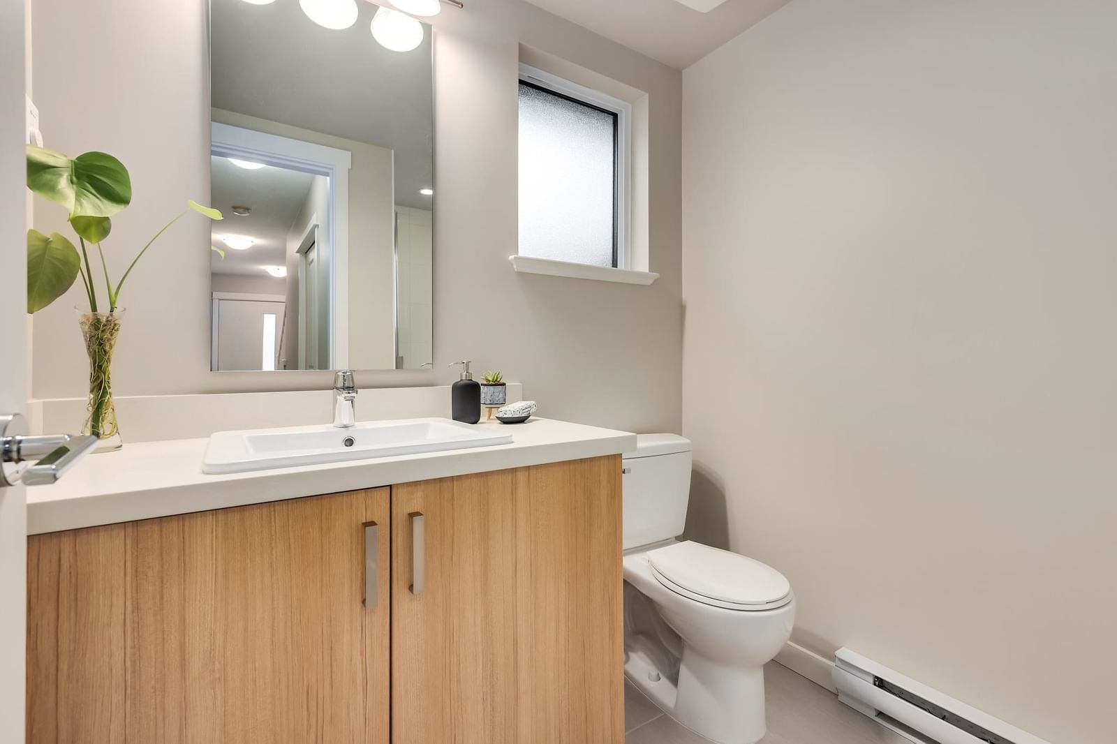 Listing Image 28