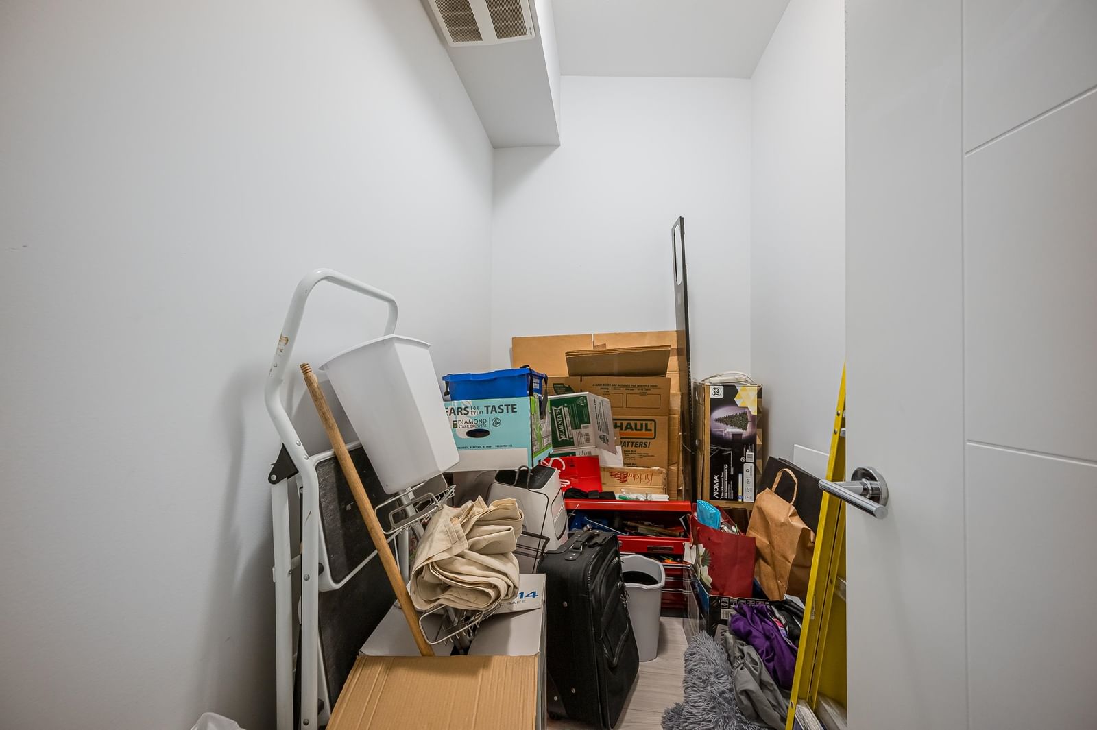Listing Image 24