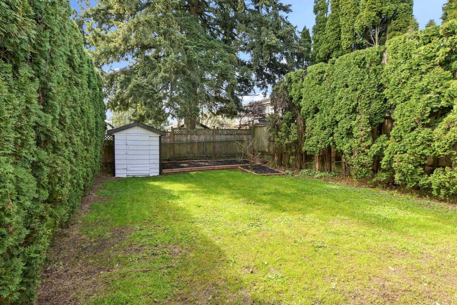 Listing Image 28
