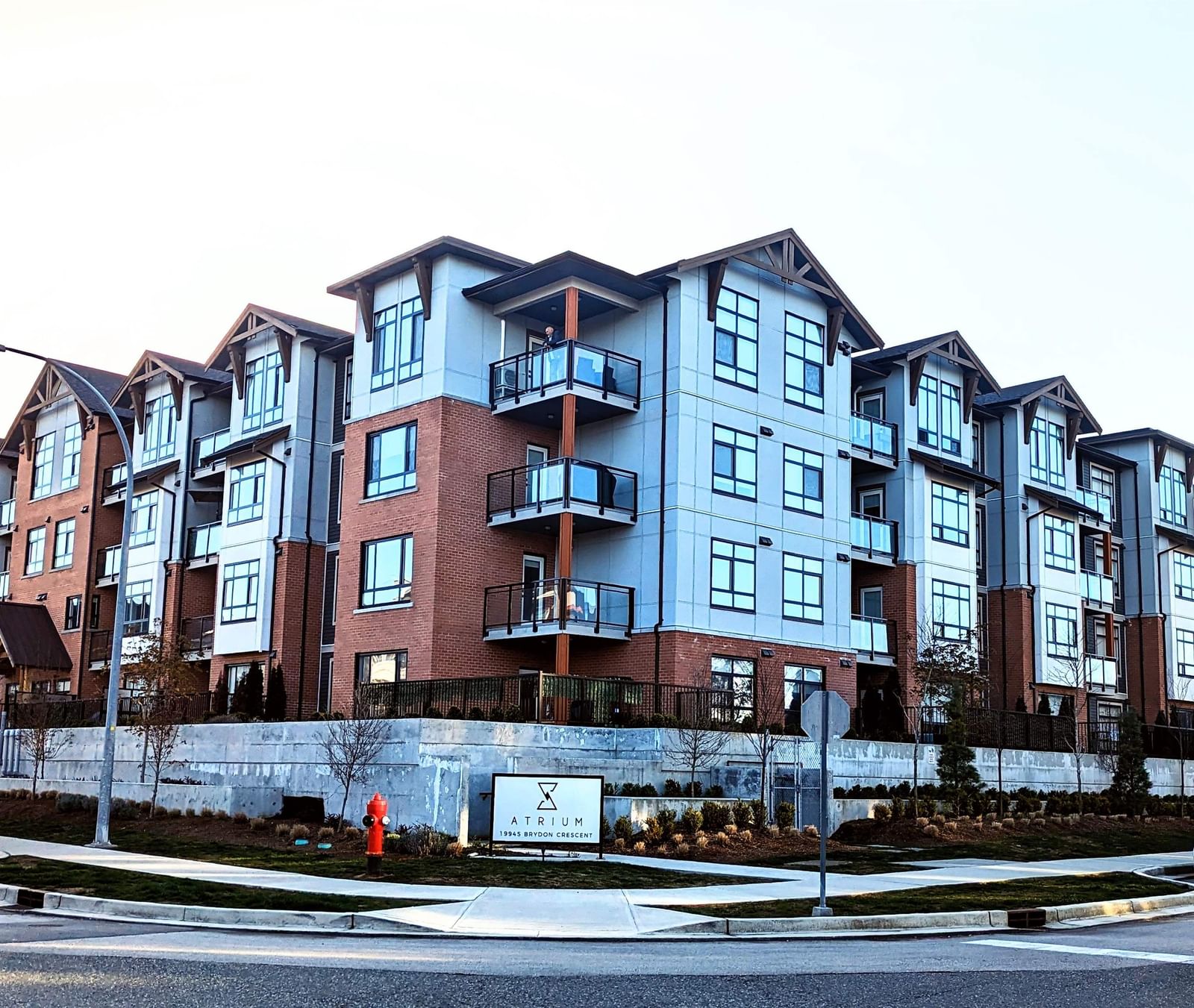 Listing Image 19